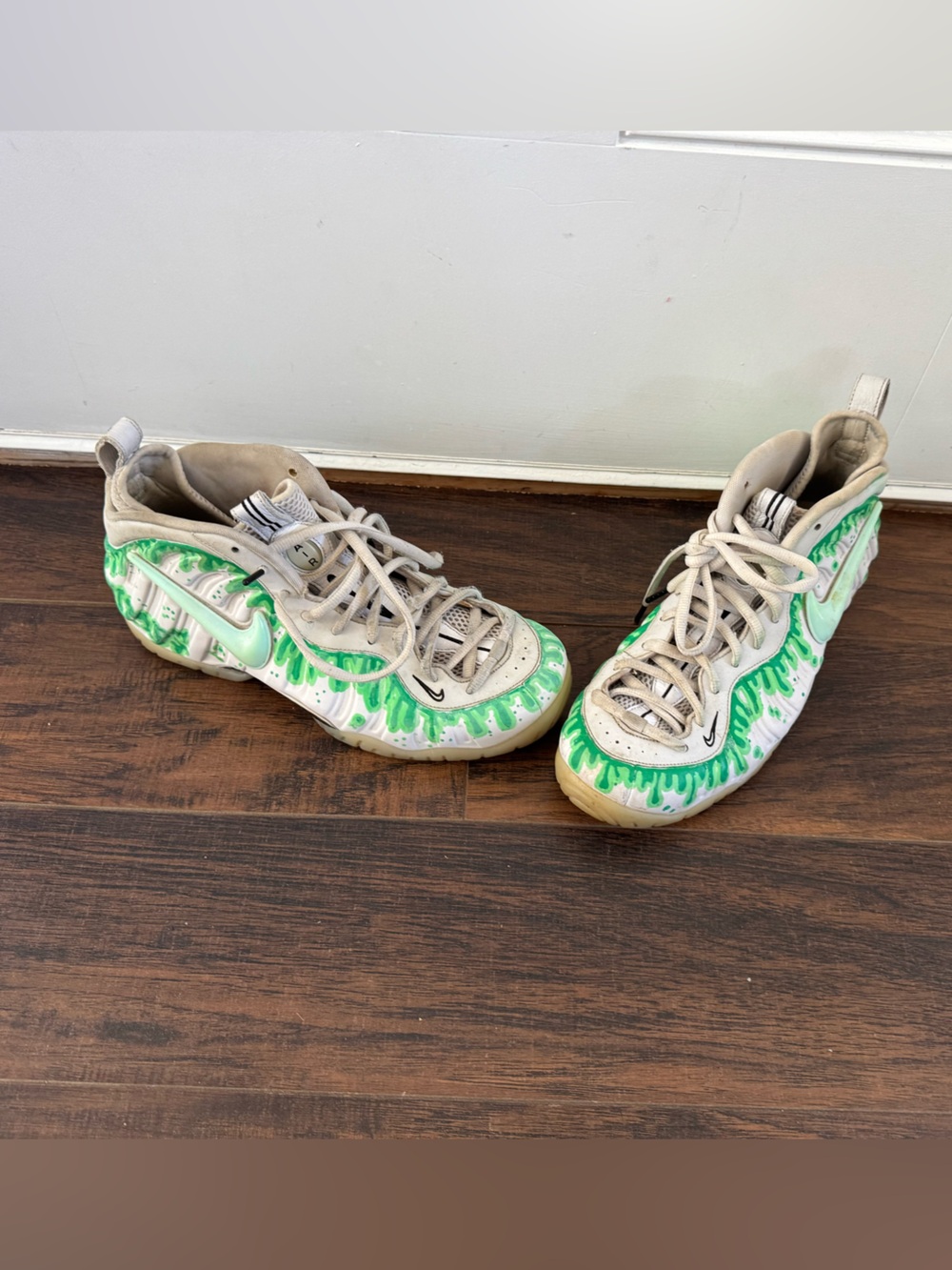 Custom goosebumps Foamposites 11.5